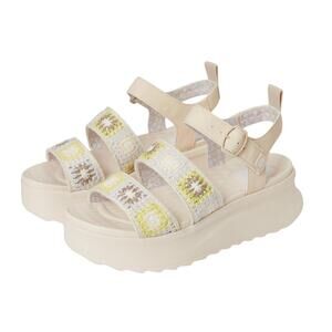 HeyDude Delray Buckle Cottage Crochet Sandals NWT Women's 9